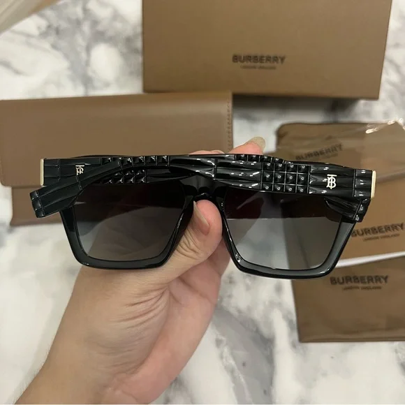 NEW Burberry | Arden BE4391 Black Sunglasses - Picture 6 of 11